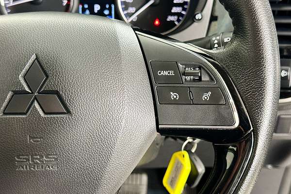 2018 Mitsubishi OUTLANDER ES 7 SEAT (AWD) ZL MY19