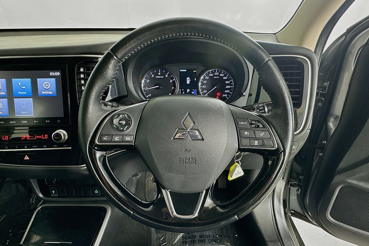 2021 Mitsubishi OUTLANDER ES ZL