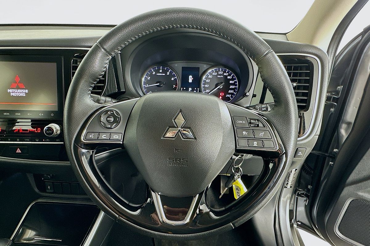 2021 Mitsubishi OUTLANDER ES 7 SEAT (2WD) ZL MY21