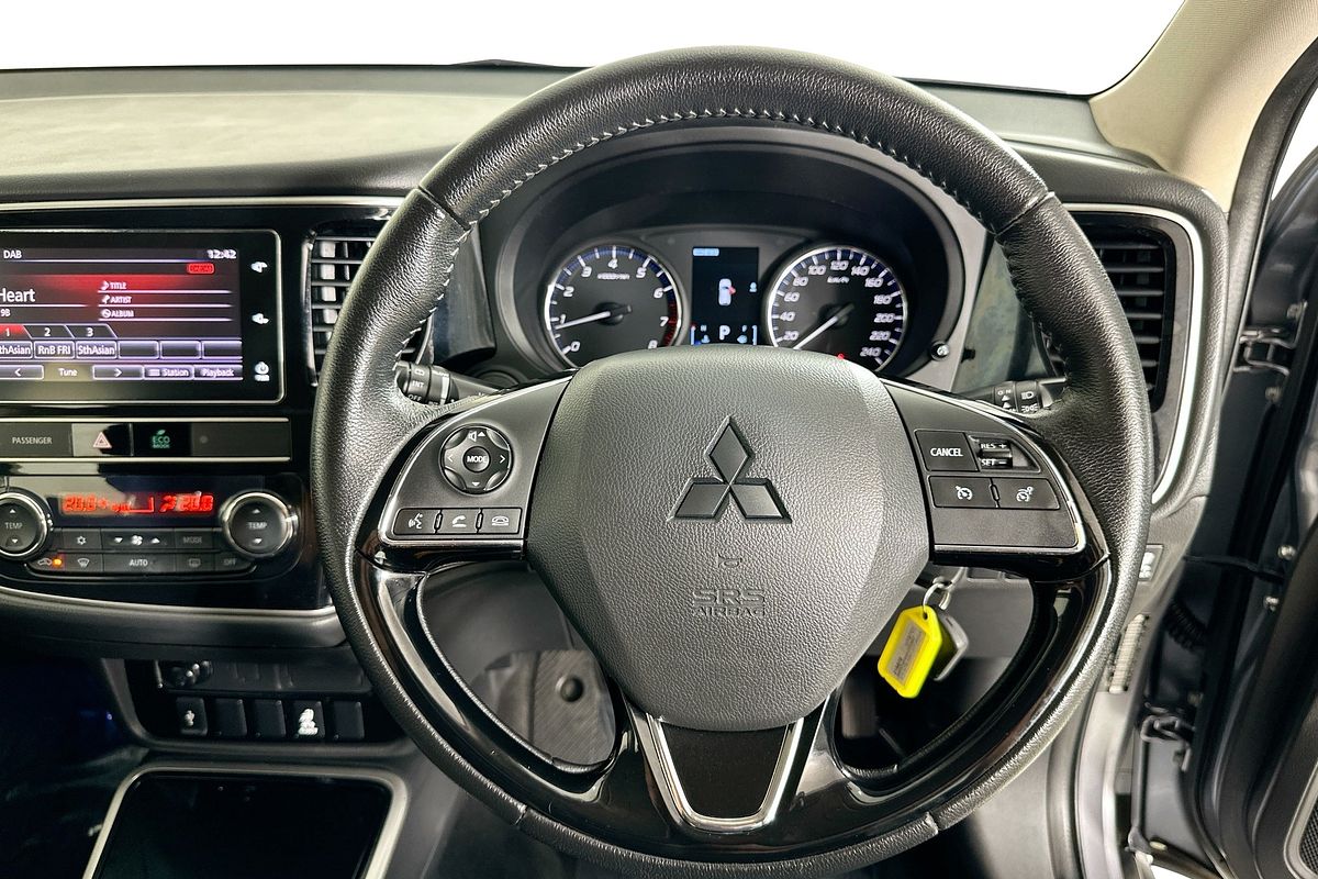 2018 Mitsubishi OUTLANDER ES 7 SEAT (AWD) ZL MY19