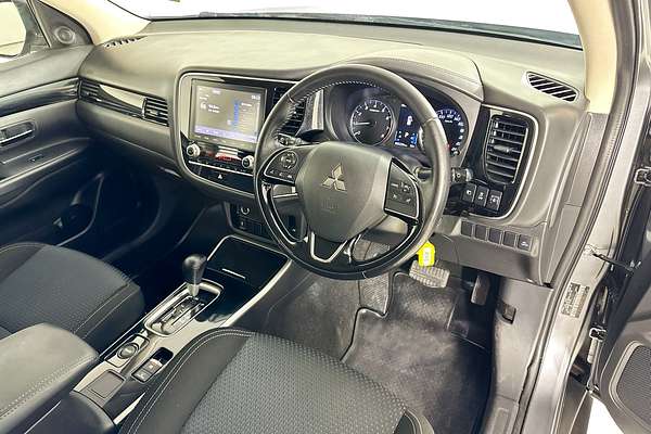 2020 Mitsubishi OUTLANDER ES 7 SEAT (AWD) ZL MY20