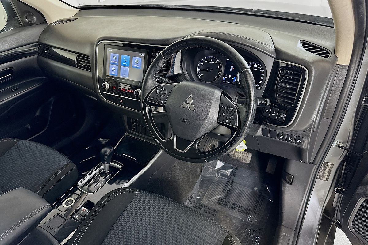 2021 Mitsubishi OUTLANDER ES ZL