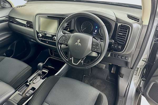 2021 Mitsubishi OUTLANDER ES 7 SEAT (2WD) ZL MY21