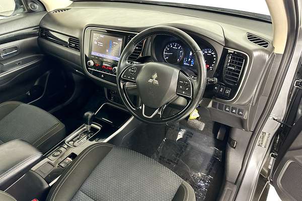 2021 Mitsubishi OUTLANDER ES 7 SEAT (AWD) ZL MY21