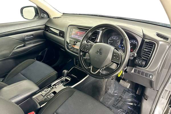 2018 Mitsubishi OUTLANDER ES 7 SEAT (AWD) ZL MY19