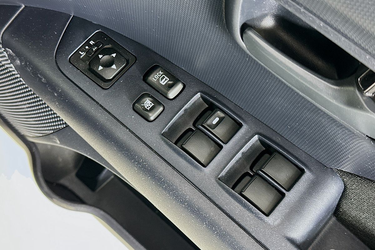 2011 Mitsubishi OUTLANDER LS (FWD) ZH MY11