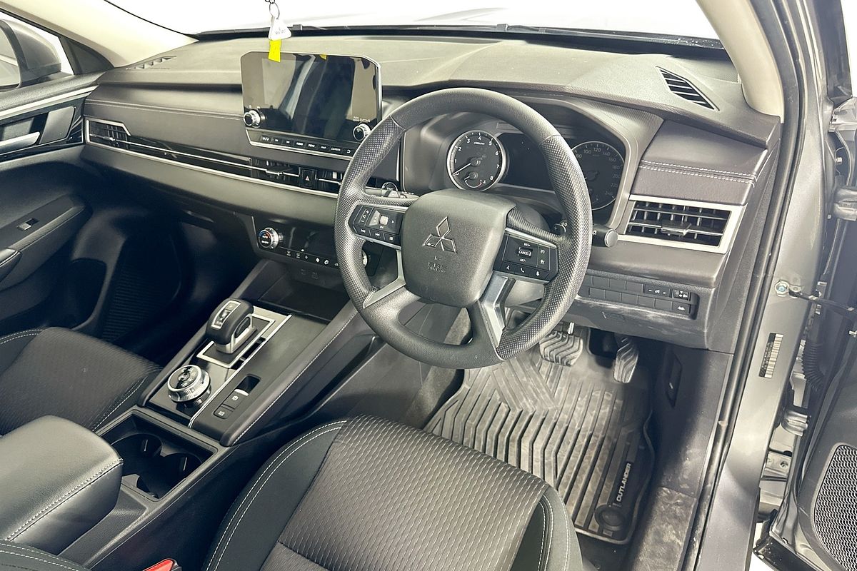 2022 Mitsubishi OUTLANDER ES 5 SEAT (2WD) ZM MY22.5