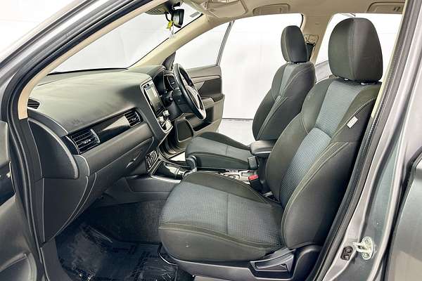 2021 Mitsubishi OUTLANDER ES 7 SEAT (AWD) ZL MY21