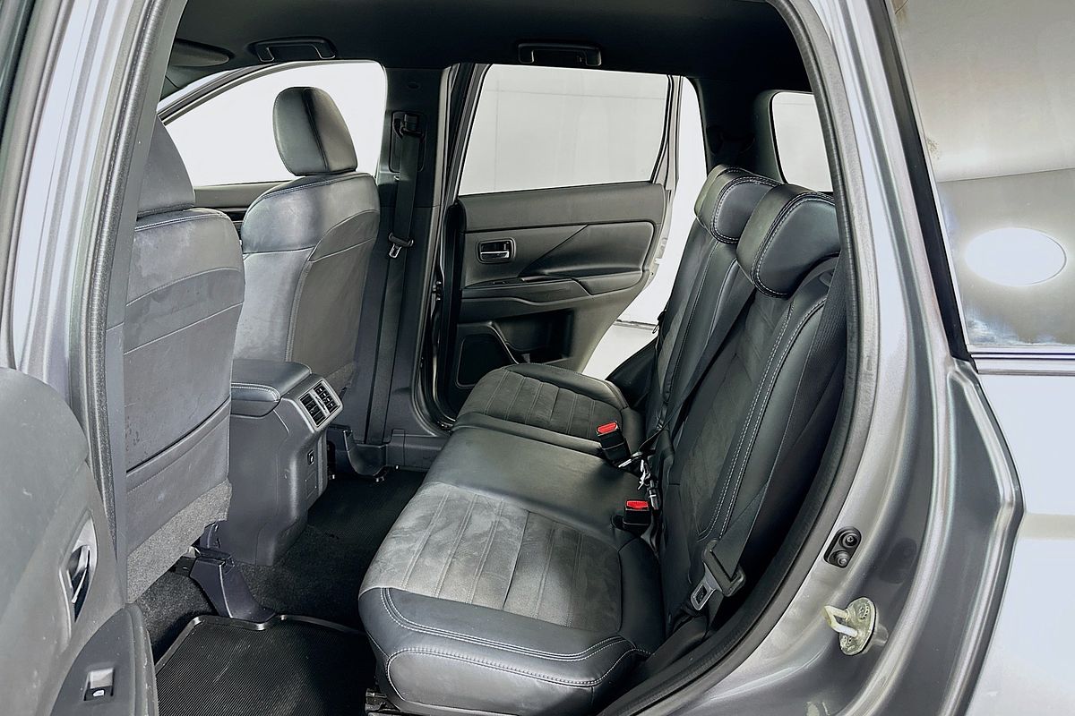 2018 Mitsubishi OUTLANDER BLACK EDITION 7 SEAT (2WD) ZL MY19
