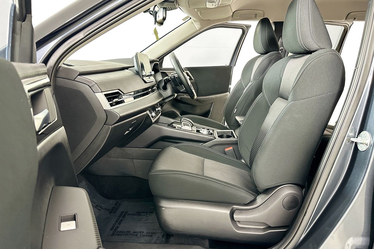 2024 Mitsubishi OUTLANDER LS 7 SEAT (2WD) ZM MY24