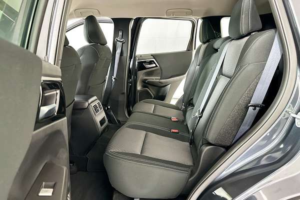 2024 Mitsubishi OUTLANDER LS 7 SEAT (2WD) ZM MY24