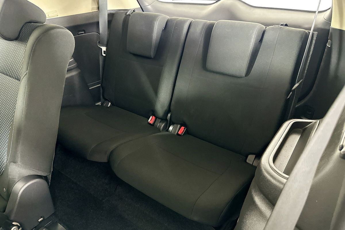 2021 Mitsubishi OUTLANDER ES 7 SEAT (AWD) ZL MY21