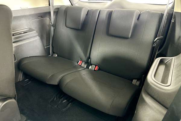 2018 Mitsubishi OUTLANDER ES 7 SEAT (AWD) ZL MY19