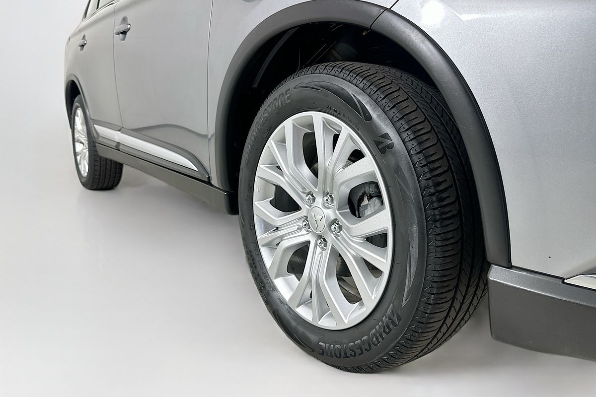 2021 Mitsubishi OUTLANDER ES 7 SEAT (AWD) ZL MY21
