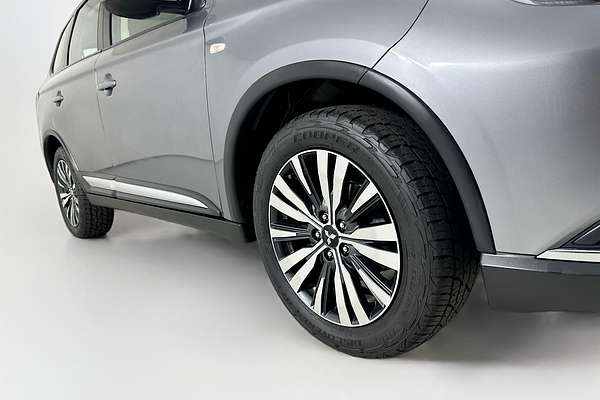 2018 Mitsubishi OUTLANDER ES 7 SEAT (AWD) ZL MY19