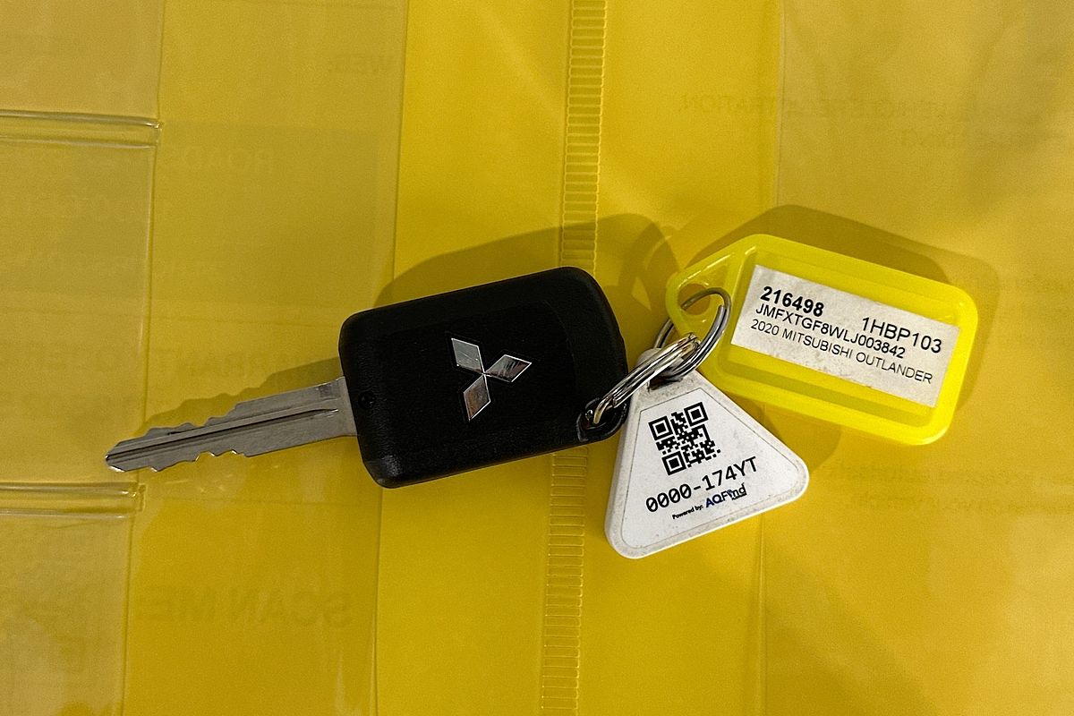 2020 Mitsubishi OUTLANDER ES 7 SEAT (AWD) ZL MY20