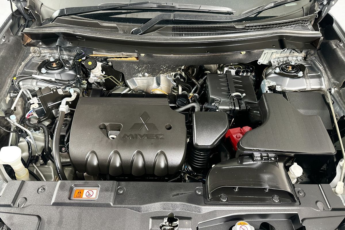 2021 Mitsubishi OUTLANDER ES 7 SEAT (AWD) ZL MY21