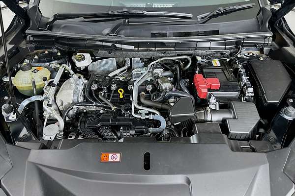 2024 Mitsubishi Outlander LS ZM