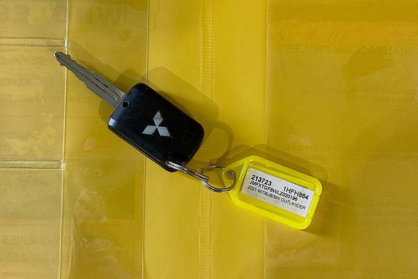2021 Mitsubishi OUTLANDER ES 7 SEAT (AWD) ZL MY21