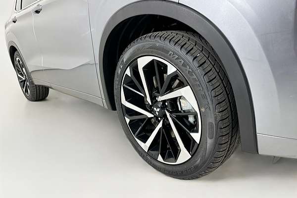 2022 Mitsubishi OUTLANDER EXCEED 7 SEAT (AWD) ZM MY22.5