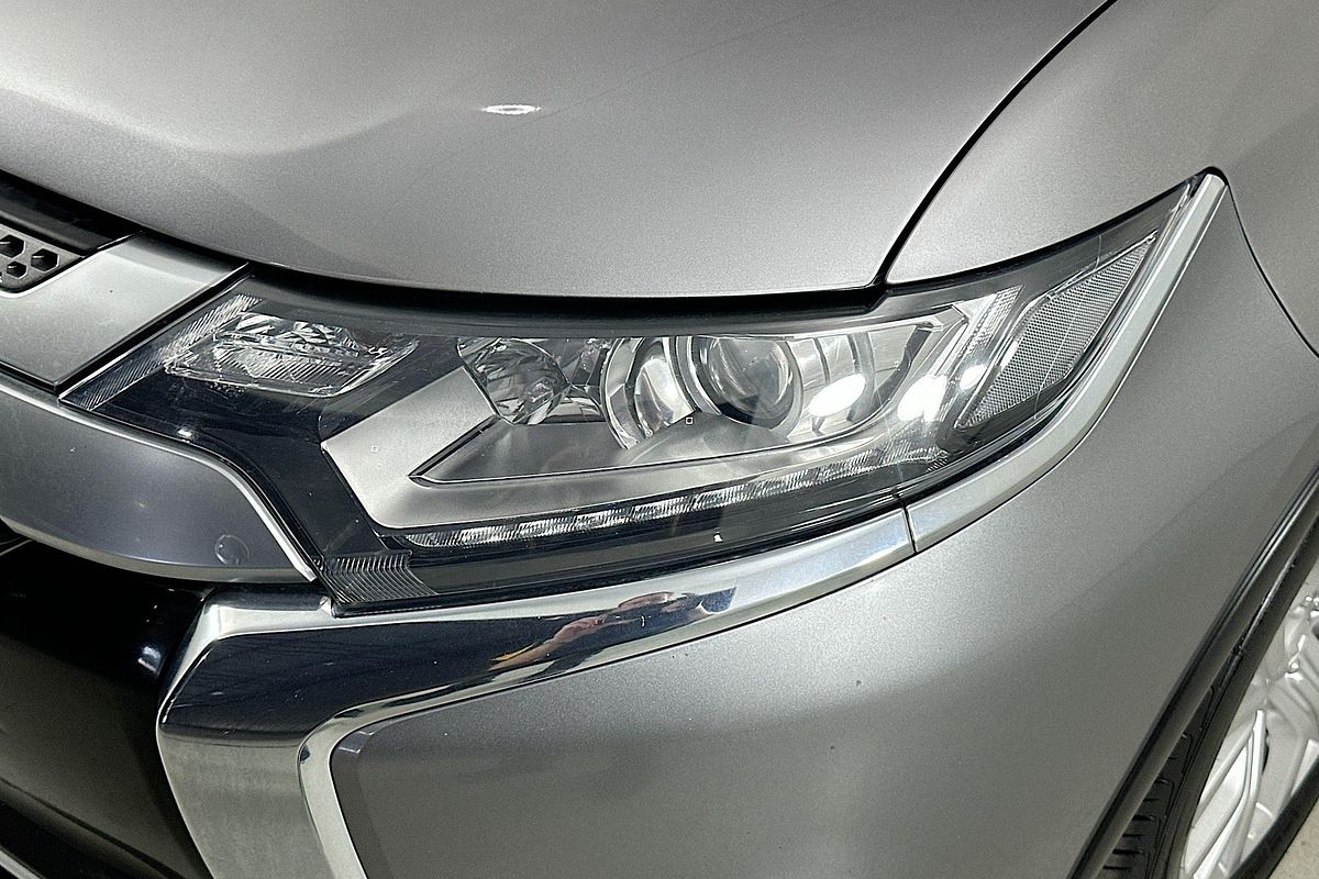 2021 Mitsubishi OUTLANDER ES 7 SEAT (AWD) ZL MY21