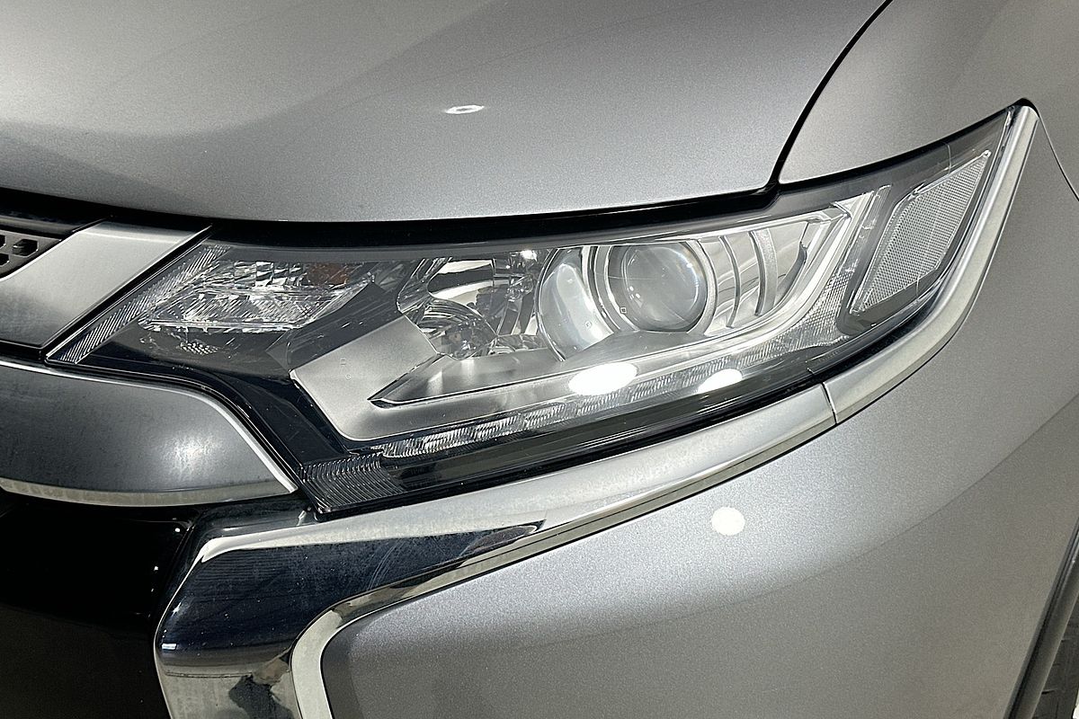 2021 Mitsubishi OUTLANDER ES 7 SEAT (AWD) ZL MY21