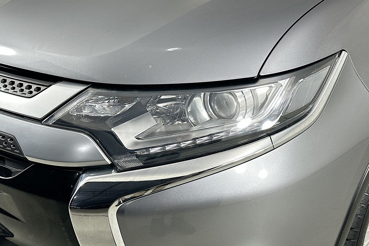 2020 Mitsubishi OUTLANDER ES 7 SEAT (AWD) ZL MY20