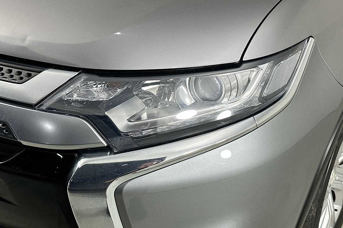 2021 Mitsubishi OUTLANDER ES 7 SEAT (AWD) ZL MY21