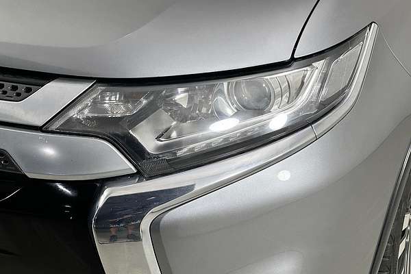 2018 Mitsubishi OUTLANDER ES 7 SEAT (AWD) ZL MY19