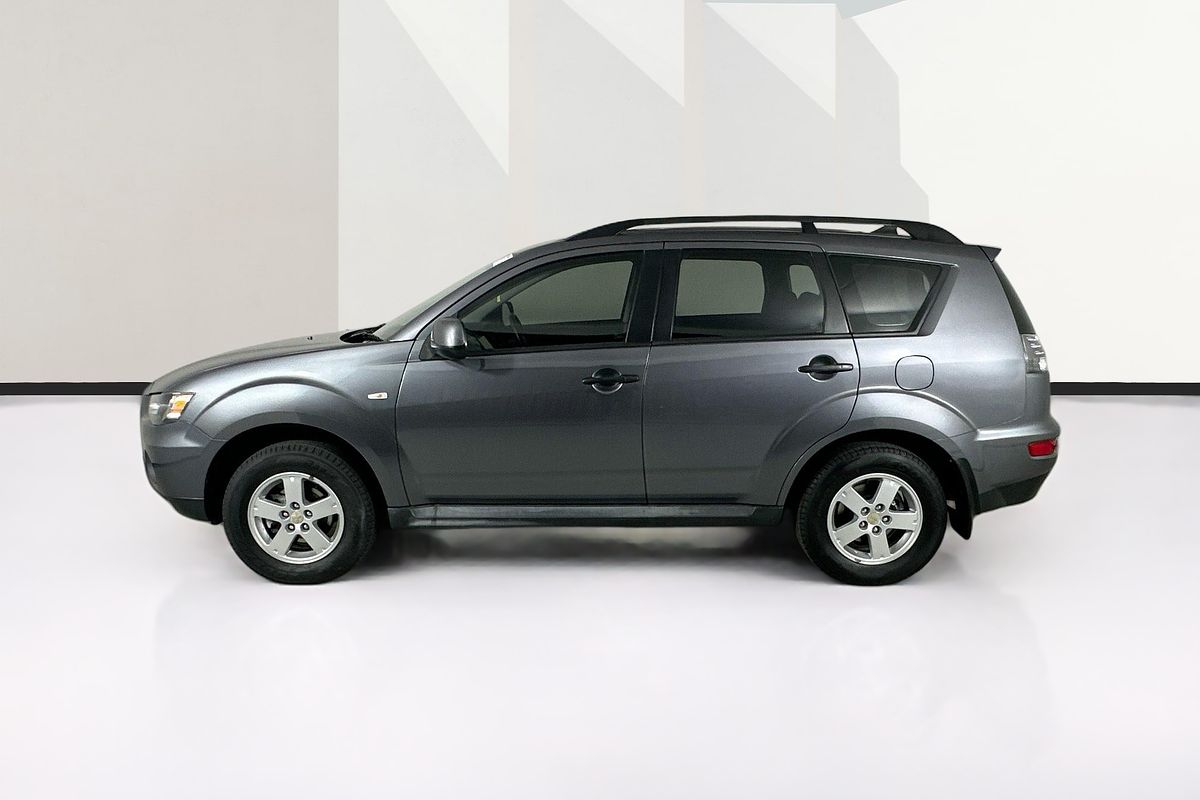 2011 Mitsubishi OUTLANDER LS (FWD) ZH MY11