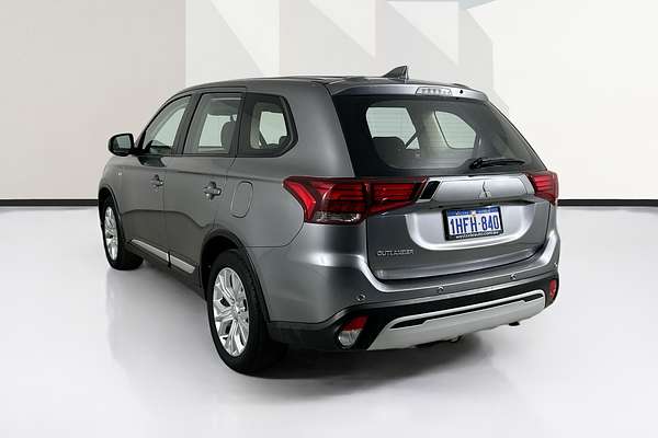 2021 Mitsubishi OUTLANDER ES ZL