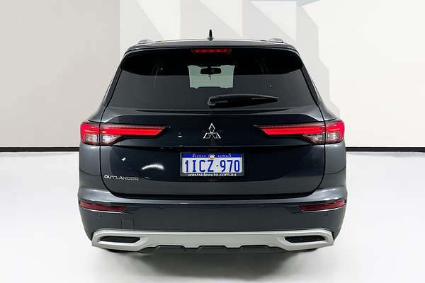 2024 Mitsubishi Outlander LS ZM