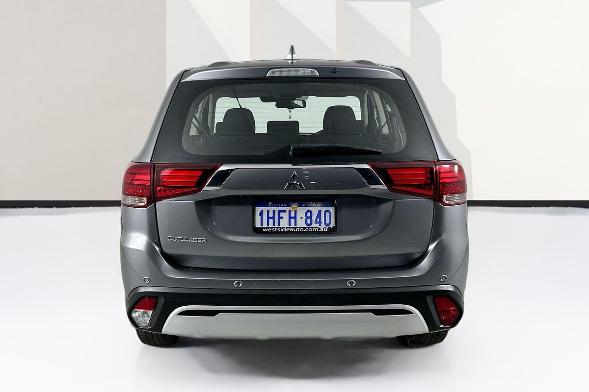 2021 Mitsubishi OUTLANDER ES ZL