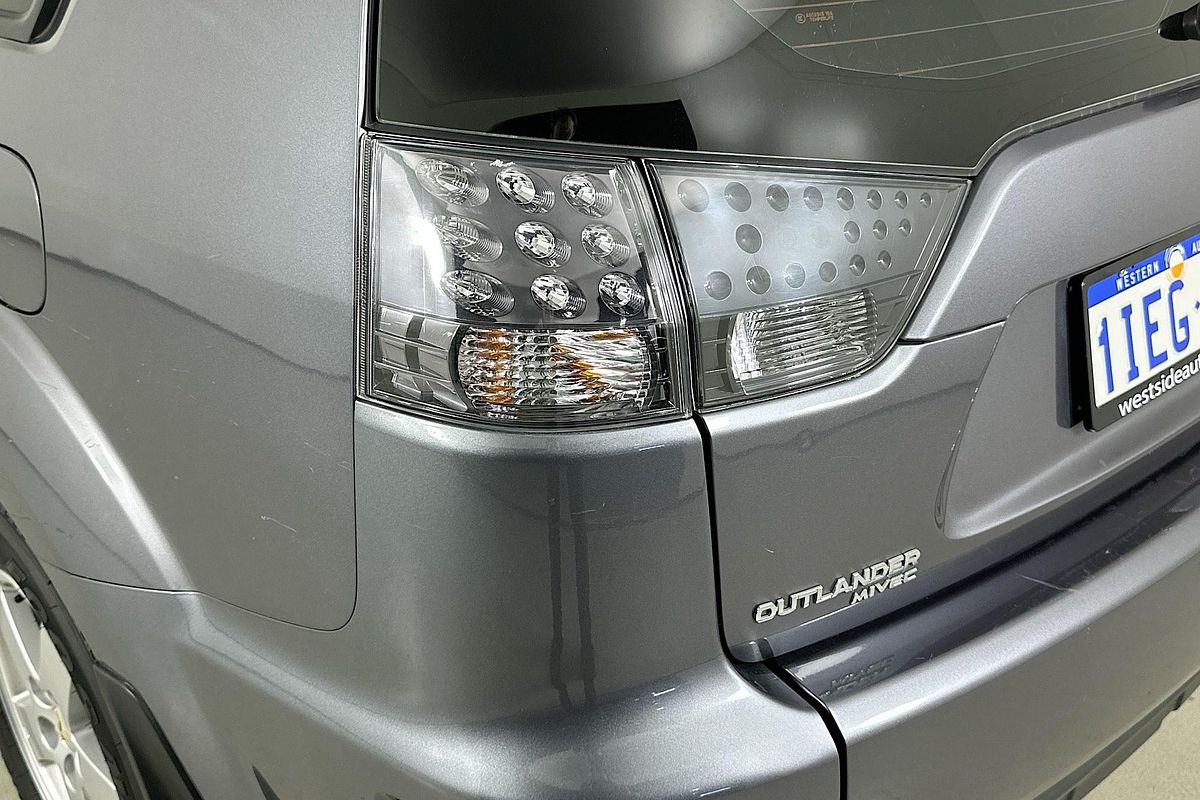 2011 Mitsubishi OUTLANDER LS (FWD) ZH MY11