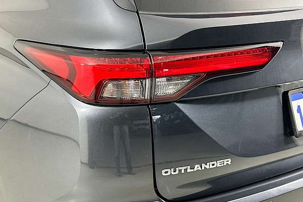 2024 Mitsubishi OUTLANDER LS 7 SEAT (2WD) ZM MY24