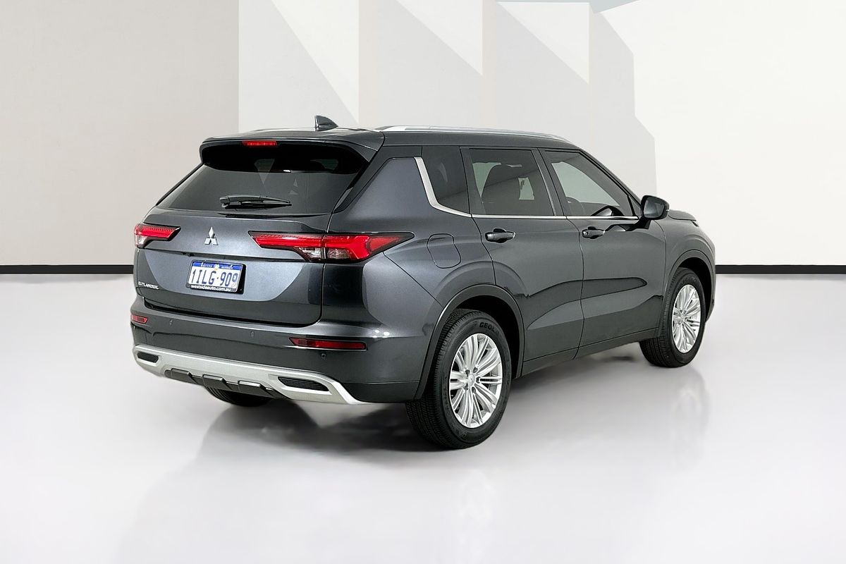 2024 Mitsubishi OUTLANDER LS 7 SEAT (2WD) ZM MY24