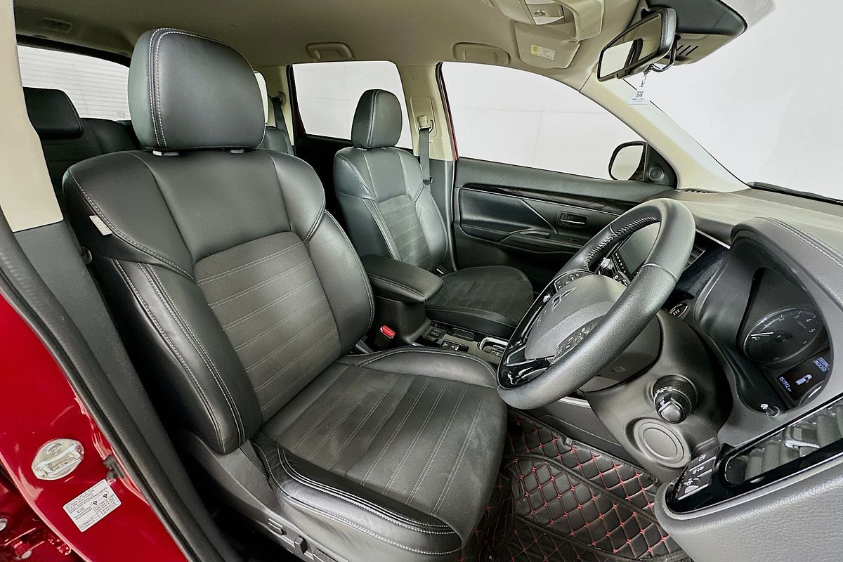 2021 Mitsubishi OUTLANDER LS 7 SEAT (2WD) ZL MY21