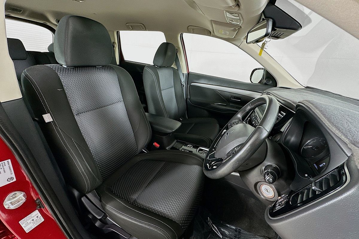 2017 Mitsubishi OUTLANDER ES ADAS 5 SEAT (AWD) ZL MY18.5