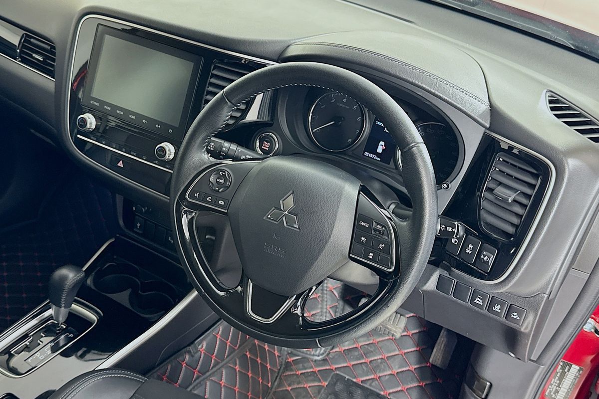 2021 Mitsubishi OUTLANDER LS 7 SEAT (2WD) ZL MY21