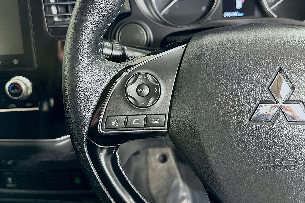2021 Mitsubishi OUTLANDER ES 7 SEAT (2WD) ZL MY21