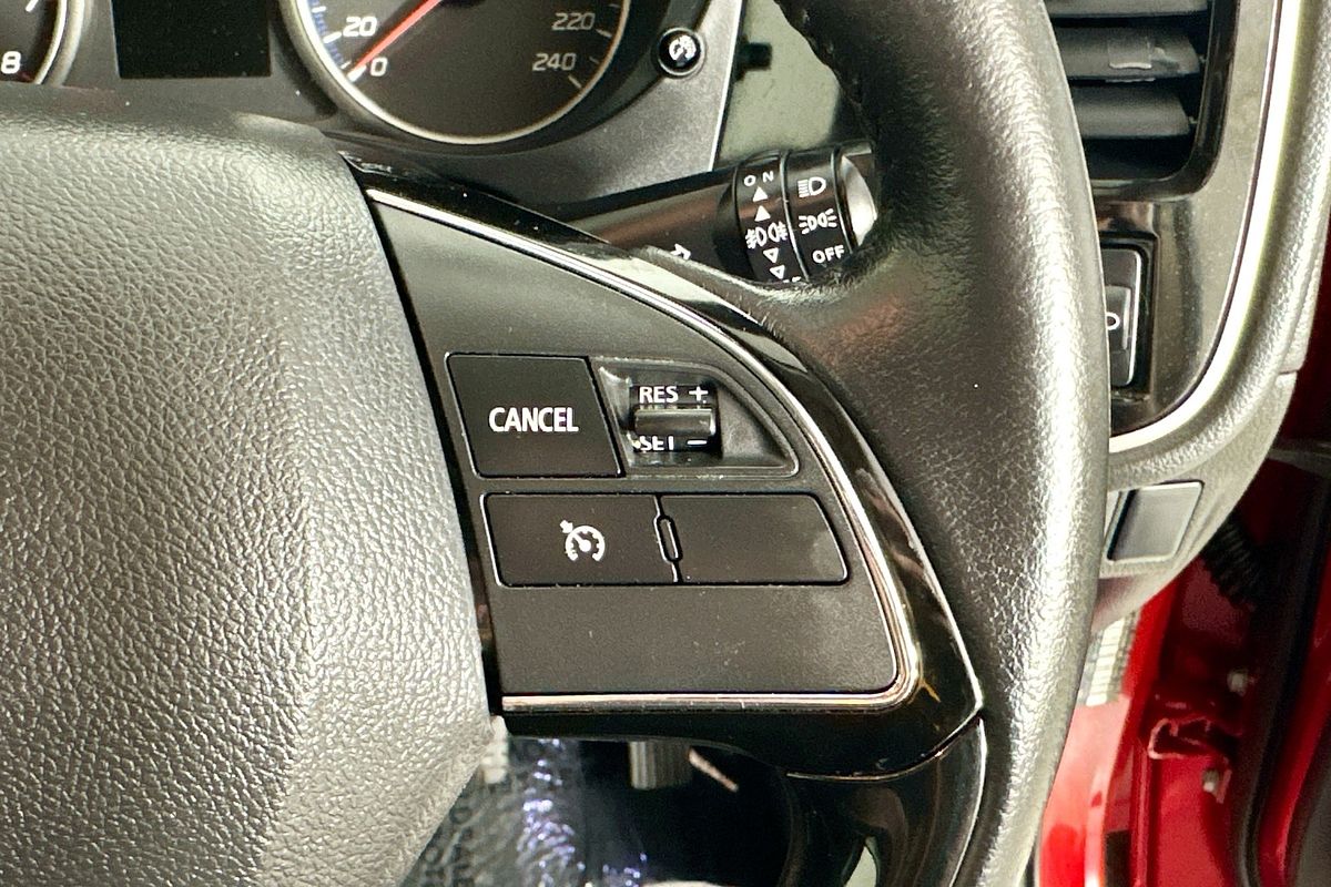 2017 Mitsubishi Outlander LS 7 SEAT (2WD) ZL MY18.5