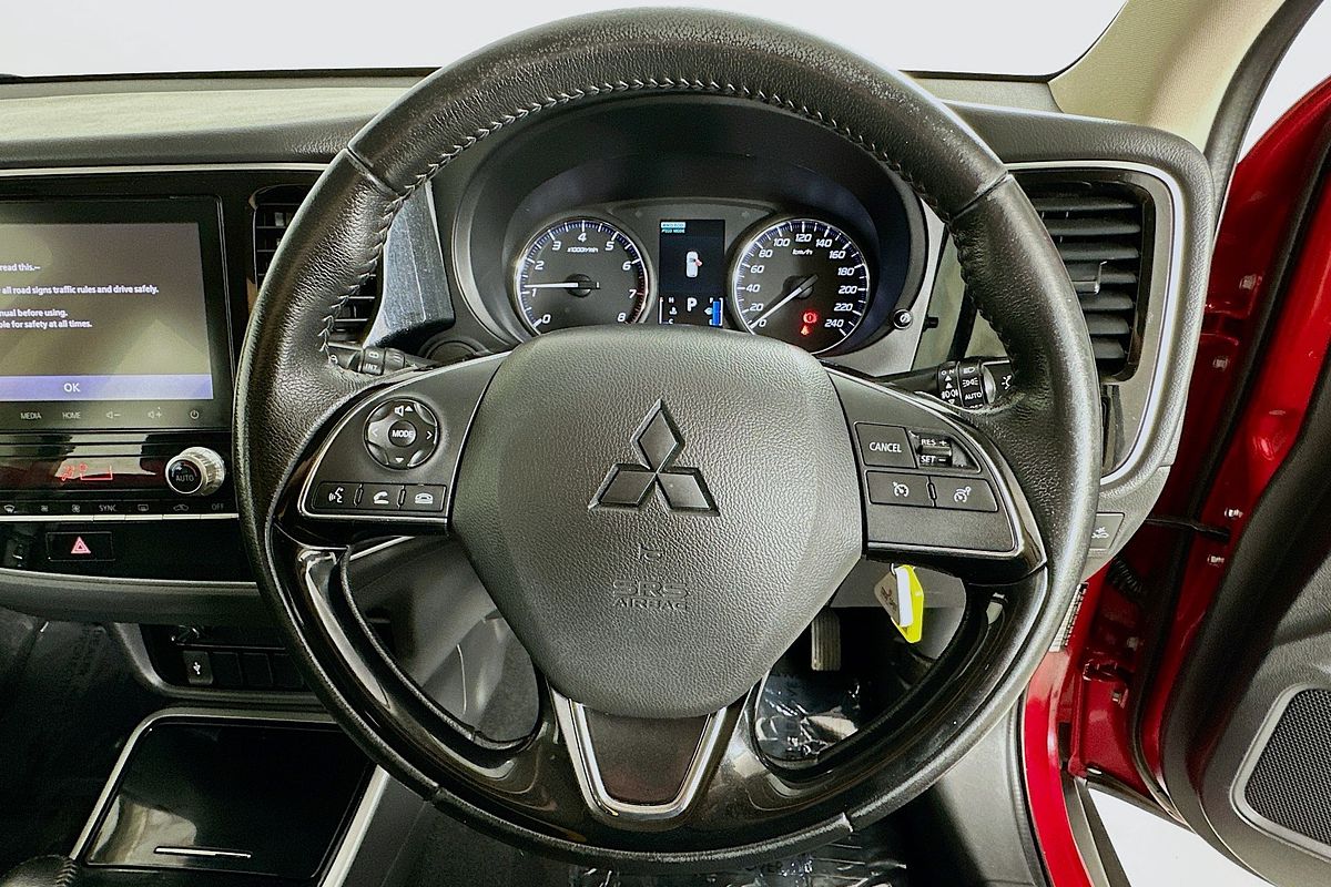 2020 Mitsubishi OUTLANDER ES ZL