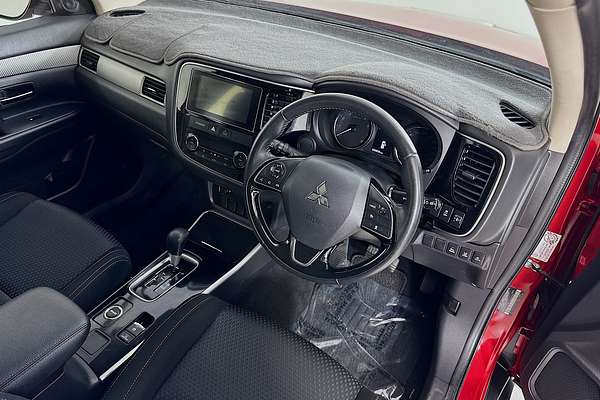 2017 Mitsubishi OUTLANDER ES ADAS 5 SEAT (AWD) ZL MY18.5