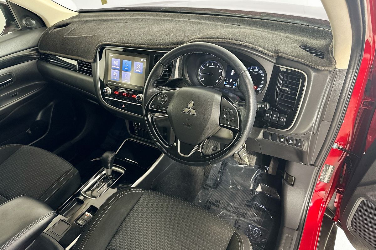 2021 Mitsubishi OUTLANDER ES 7 SEAT (2WD) ZL MY21