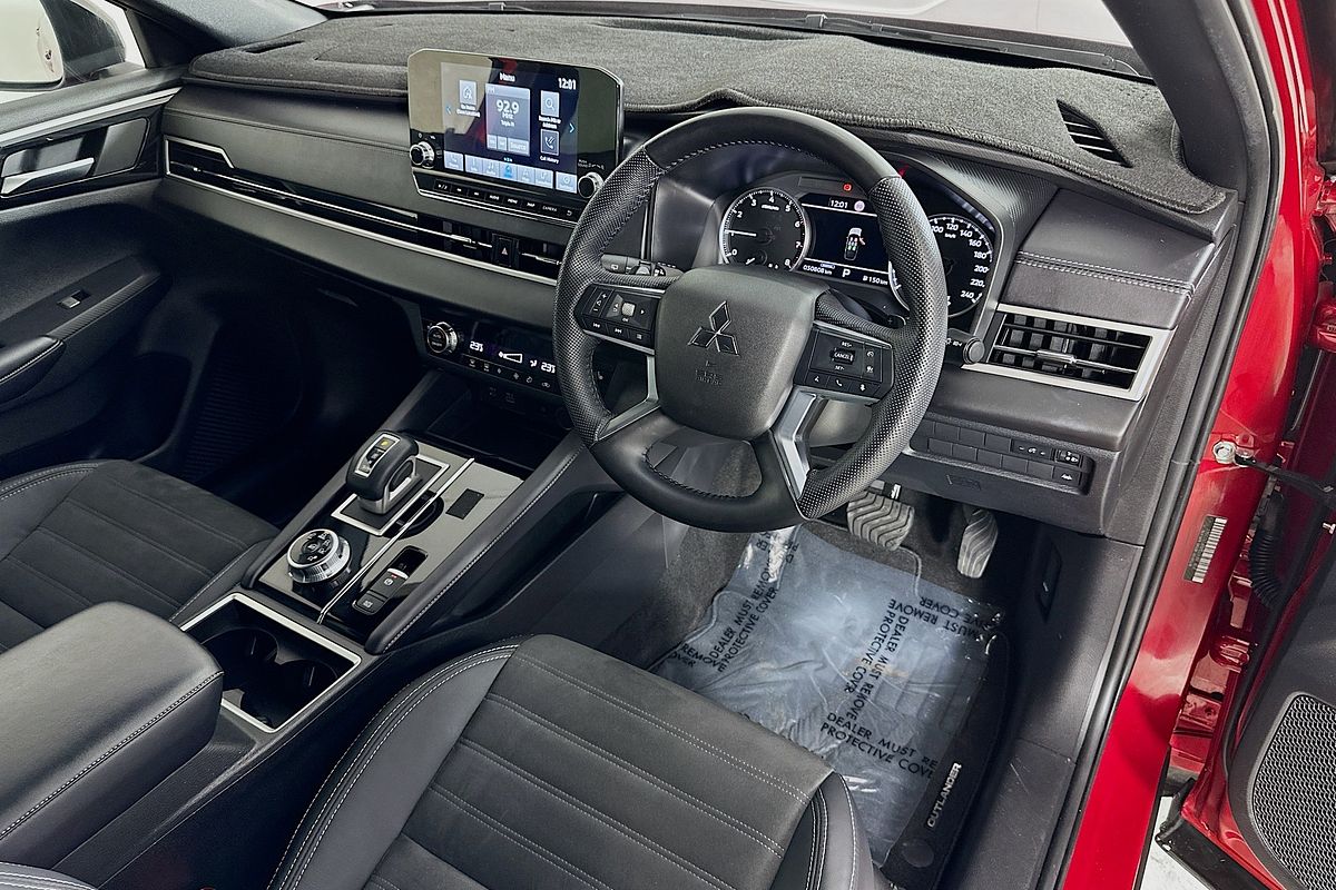 2023 Mitsubishi OUTLANDER LS BLACK EDITION 7 SEAT (2WD) ZM MY23