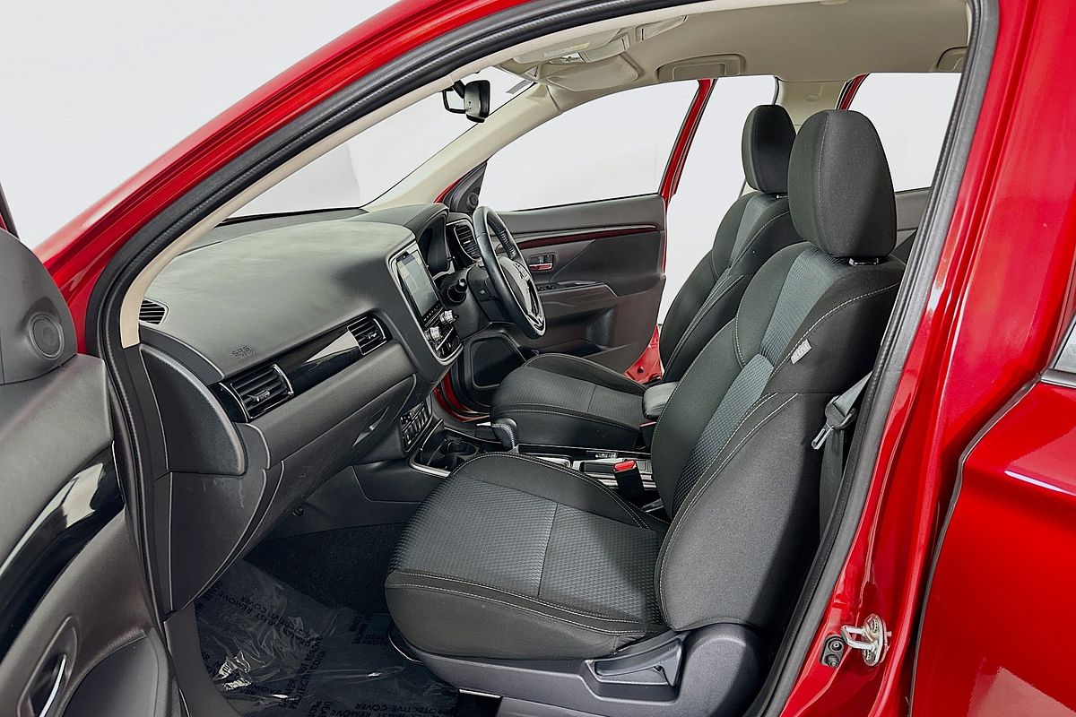 2021 Mitsubishi OUTLANDER ES 7 SEAT (2WD) ZL MY21
