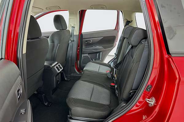 2021 Mitsubishi OUTLANDER ES 7 SEAT (2WD) ZL MY21