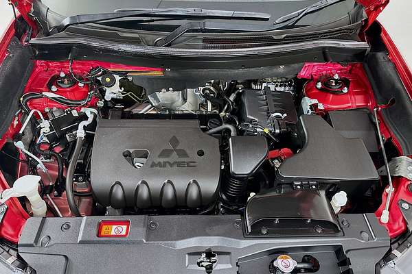 2020 Mitsubishi OUTLANDER ES ZL