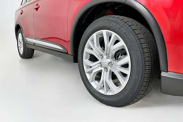 2021 Mitsubishi OUTLANDER ES 7 SEAT (2WD) ZL MY21