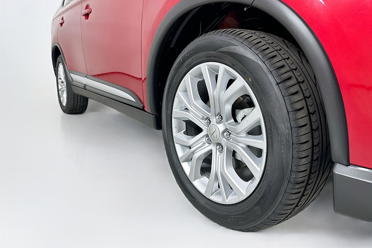 2021 Mitsubishi OUTLANDER ES 7 SEAT (2WD) ZL MY21